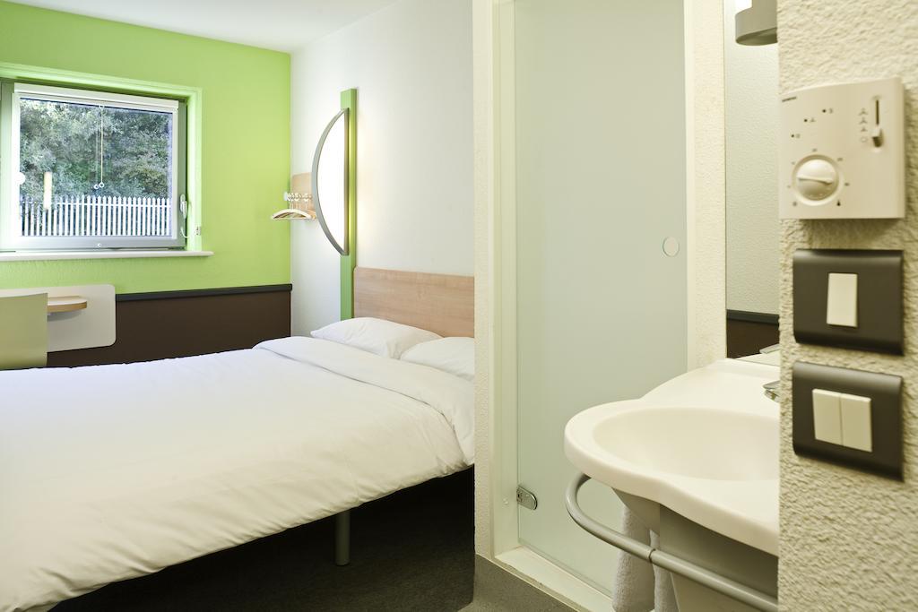 בראדפורד Ibis Budget Bradford חדר תמונה